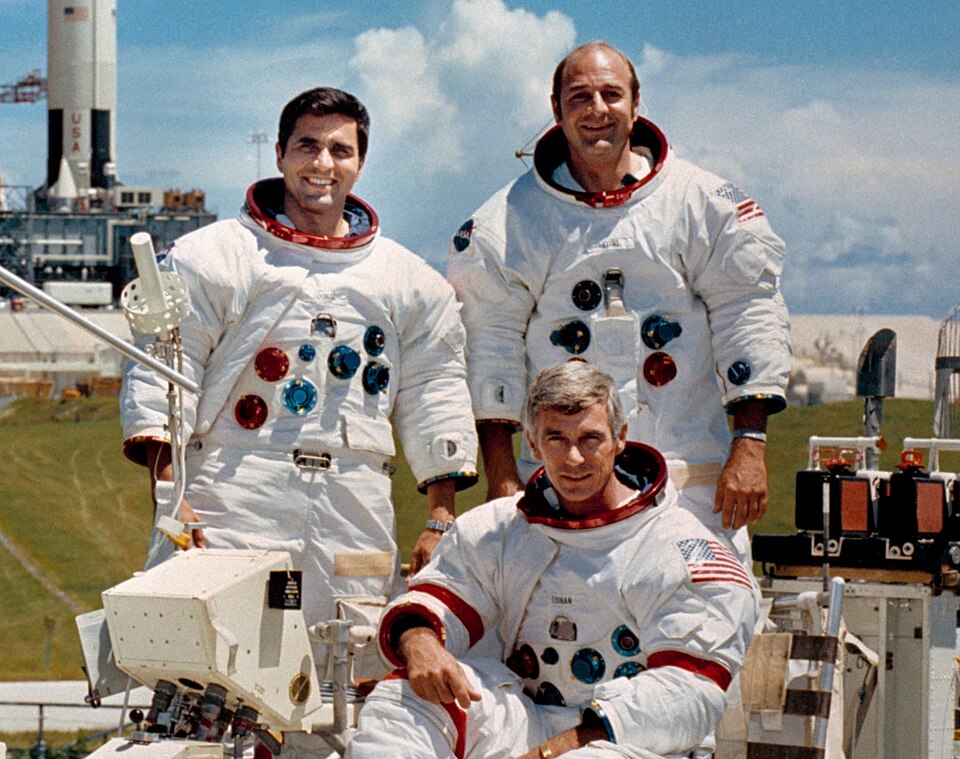 -Apollo_17_crew