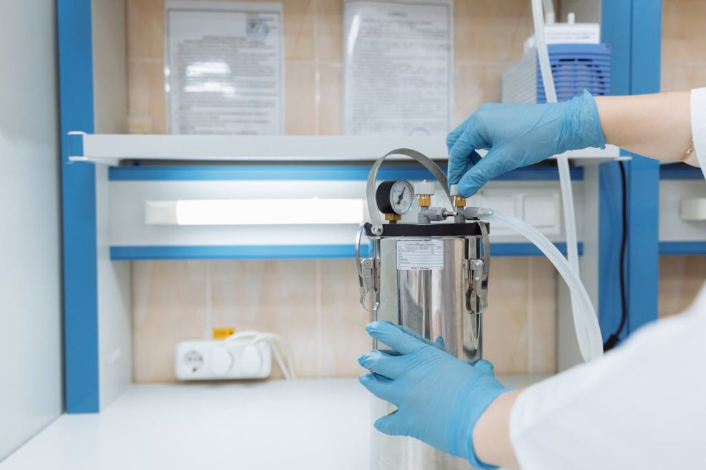 gas chromatography mass spectrometry instrument