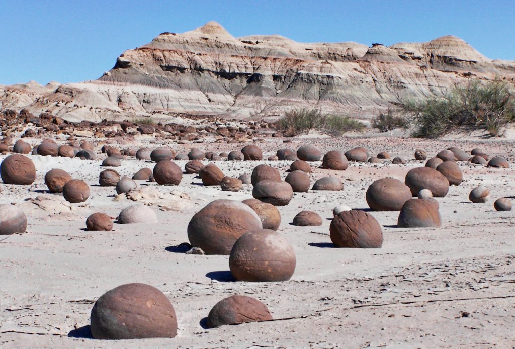 spherical rock formations park